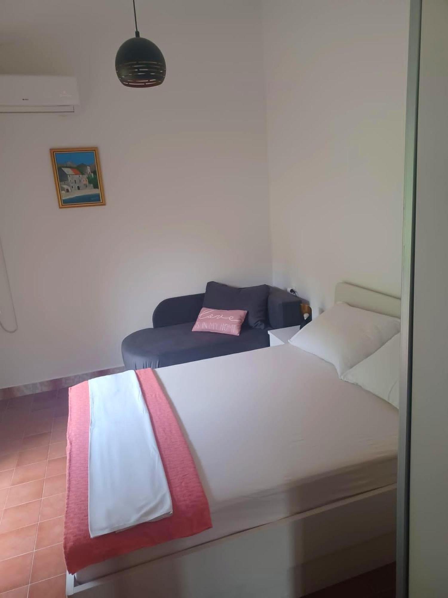 By The Sea Podaca, Makarska - 11588 Apartment *