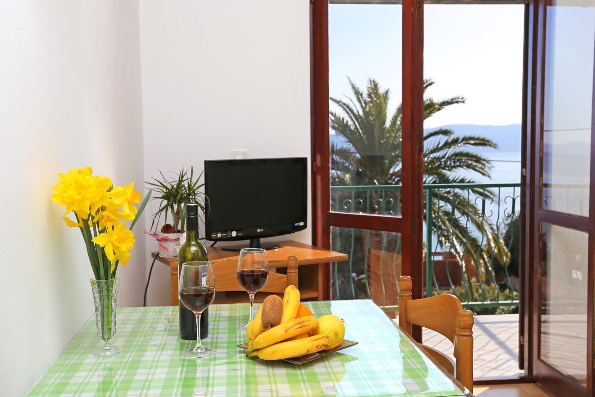 Apartment By The Sea Podaca, Makarska - 11588 *