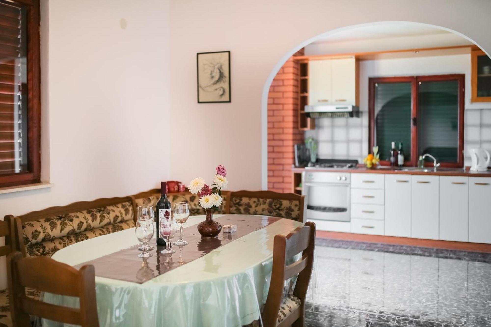 Apartment By The Sea Podaca, Makarska - 11588 *
